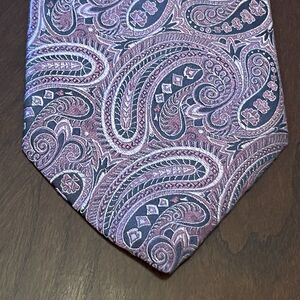 Vintage Express Design Studio Pink Black 100% Silk Men’s Neck Tie Made In USA